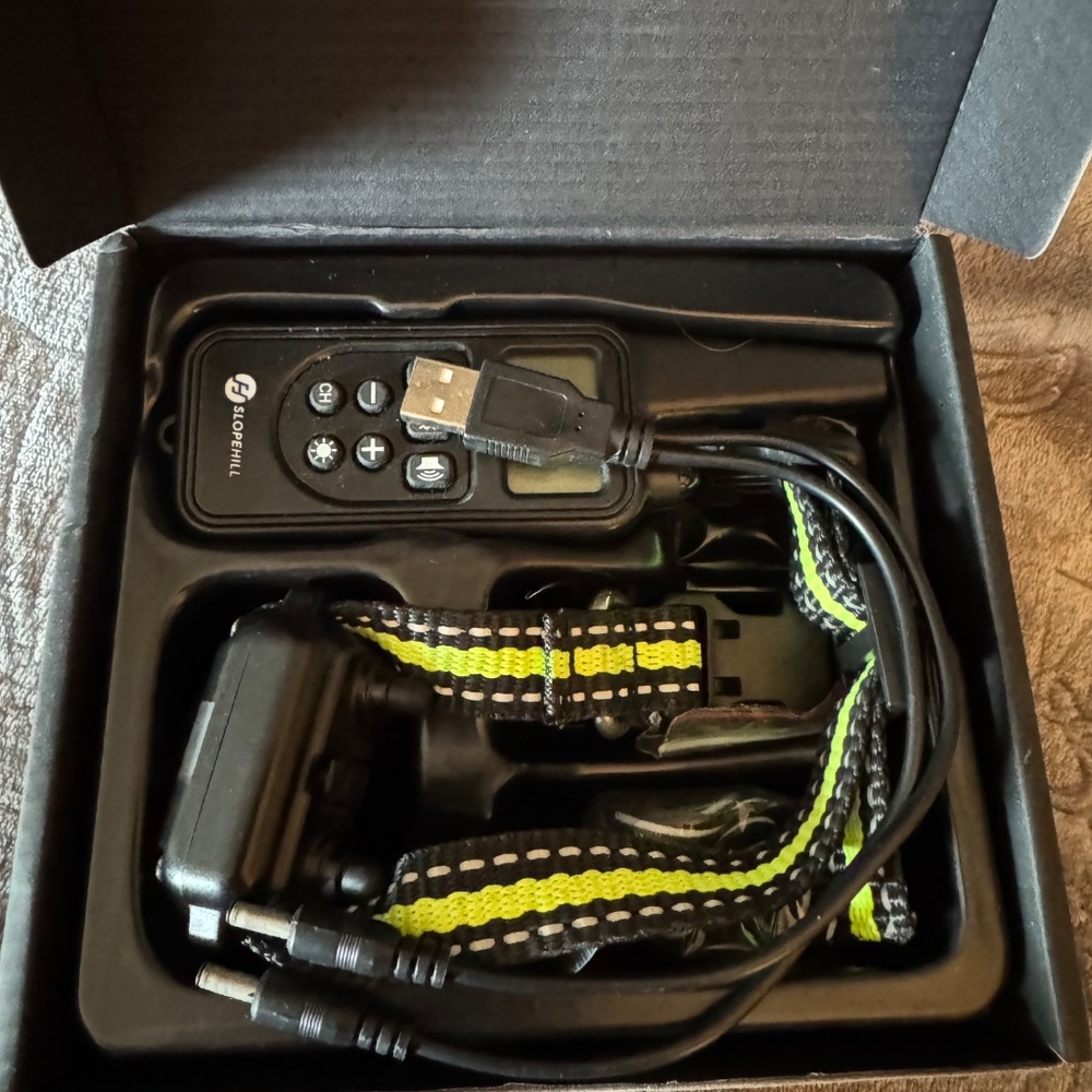 Remote Dog Training Collar - Picture 3 of 6